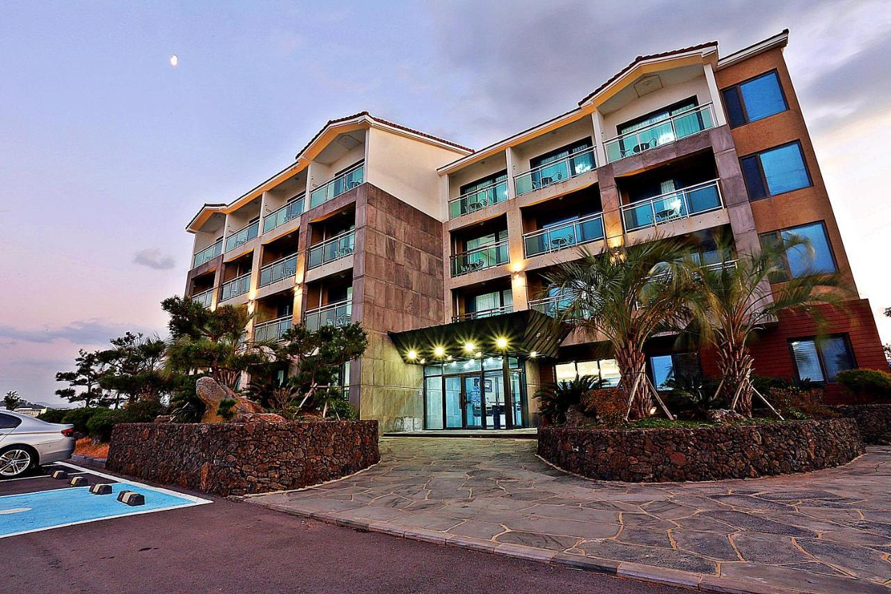 Jeju Resort Exterior photo